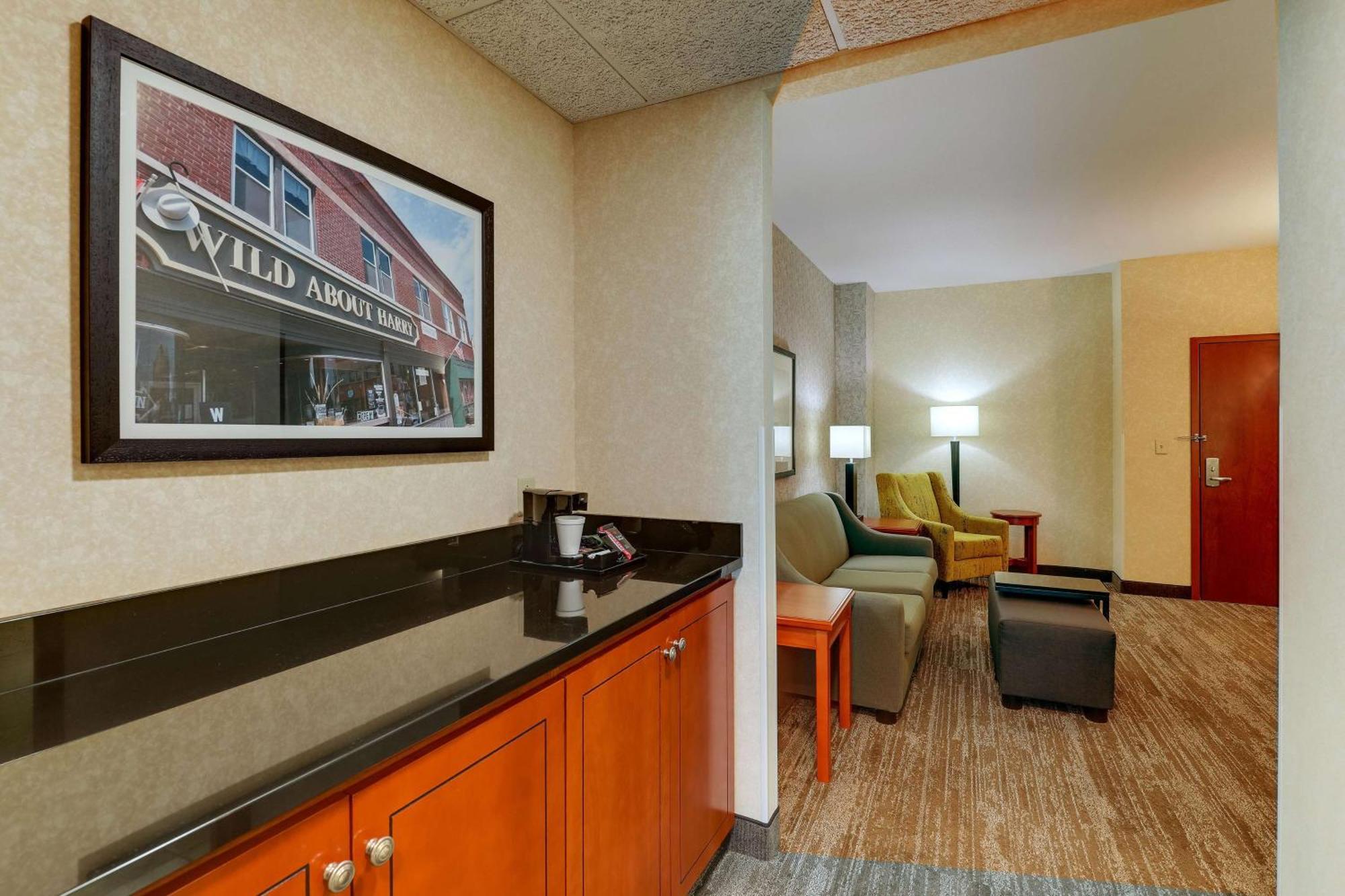 Drury Inn & Suites Independence Kansas City Blue Springs Exterior photo